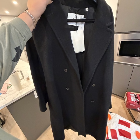 Aritzia Black Double-Breasted Coat - Picture 2 of 4